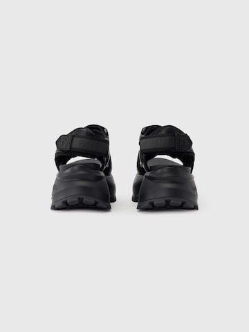 BUFFALO - Sandália 'MANHATTEN SND' em preto