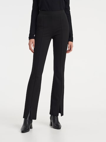 Coupe slim Pantalon 'Enyta' OPUS en noir : devant