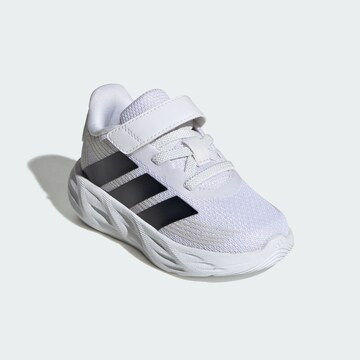 Baskets 'Galaxy 8' ADIDAS SPORTSWEAR en blanc