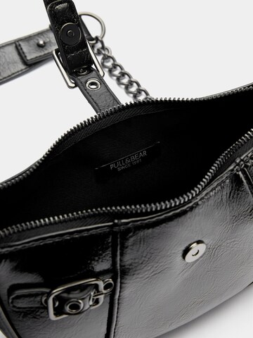 Pull&Bear Tasche in Schwarz