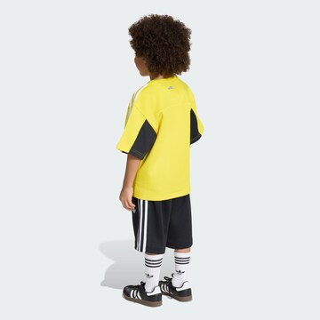 Survêtement 'Pokemon' ADIDAS ORIGINALS en jaune