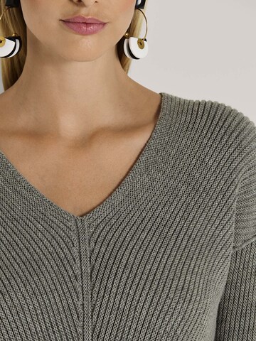 MADELEINE Pullover in Grün