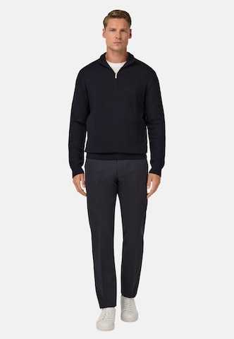 Boggi Milano Regular Pleated Pants in Blue