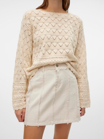 VERO MODA Sweater 'VMLUA' in Beige