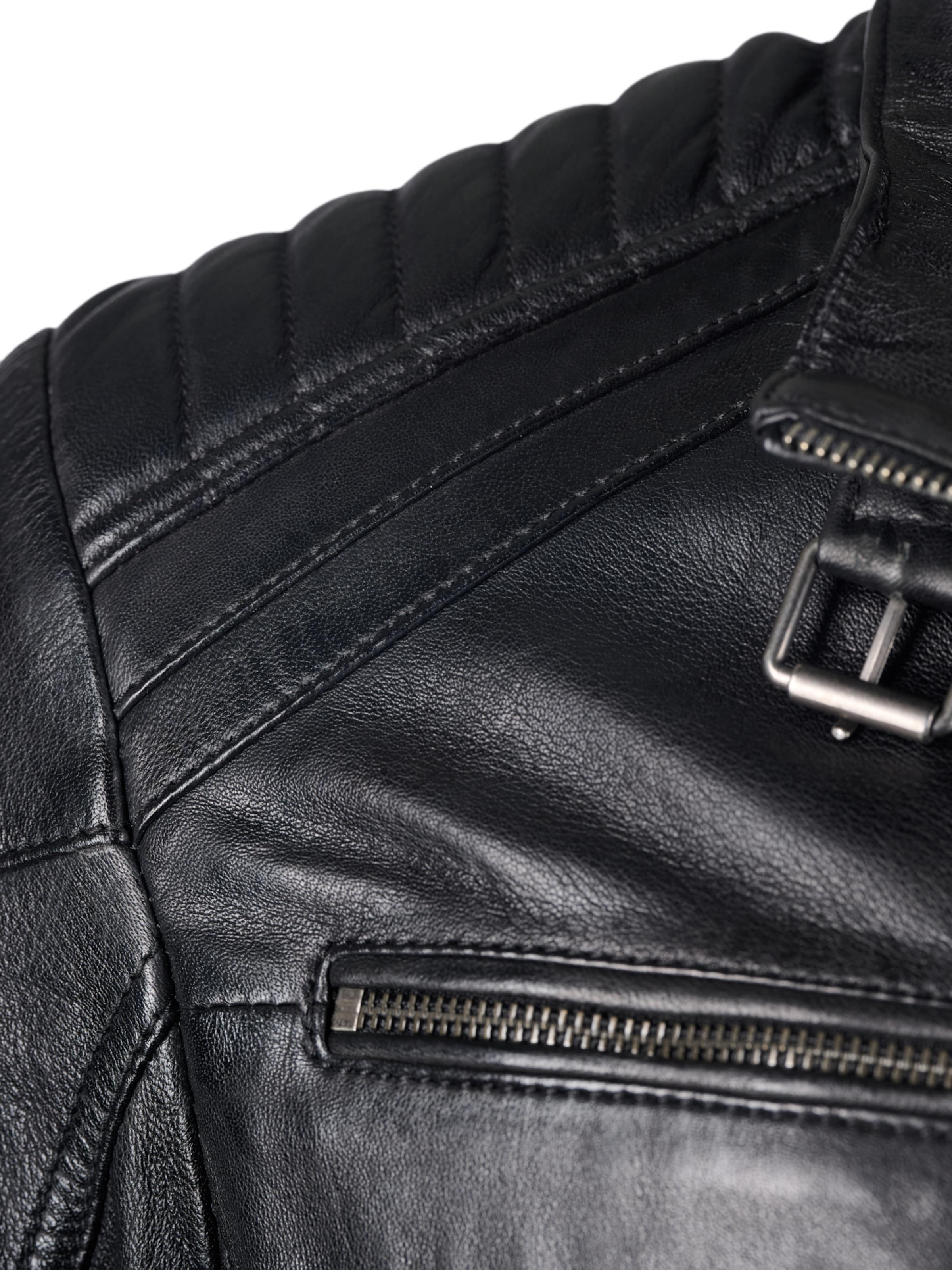 JCC Tussenjas in Zwart