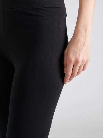Marks & Spencer Skinny Leggings in Black