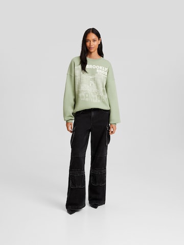 Sweat-shirt Bershka en vert