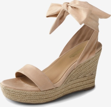Dream Pairs Sandals in Beige: front