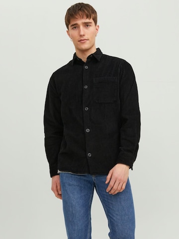 Coupe regular Chemise 'Kendrick' JACK & JONES en noir : devant