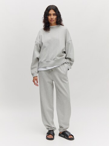 EDITED - regular Pantalón 'Una' en gris