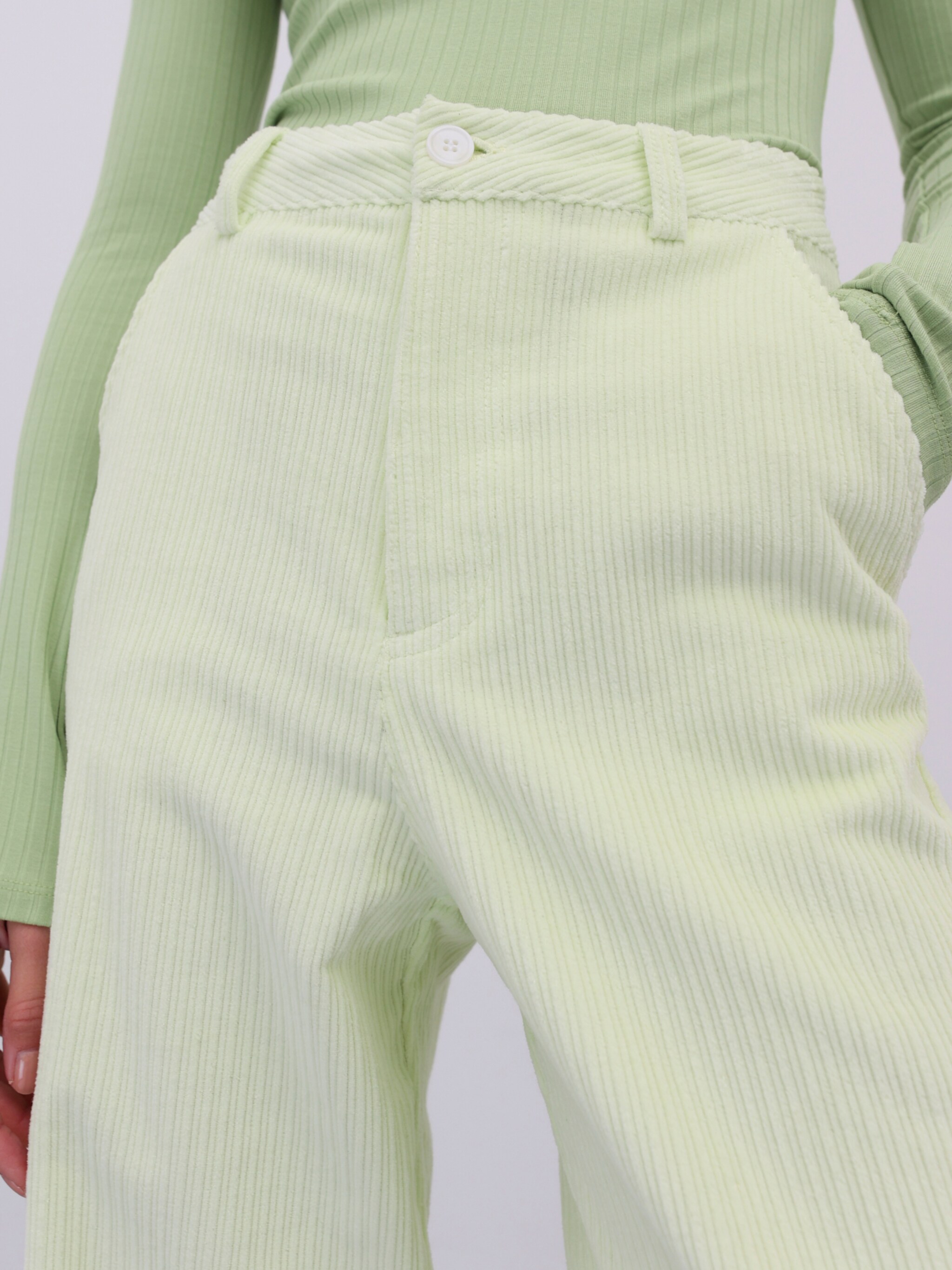 EDITED Producten Broek 'Jenny' Pastelgroen