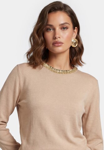 faina Sweater in Beige
