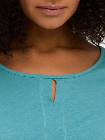 SHEEGO - Camisa em azul