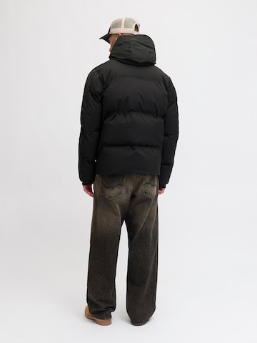 JACK & JONES Vinterjakke 'JCOFUSION' i sort