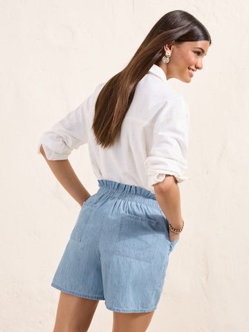 Friends Like These Loosefit Shorts in Blau