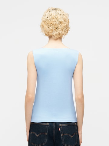 GAP Topp, värv sinine: tagant vaates