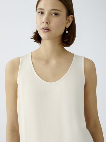 OUI Top in White