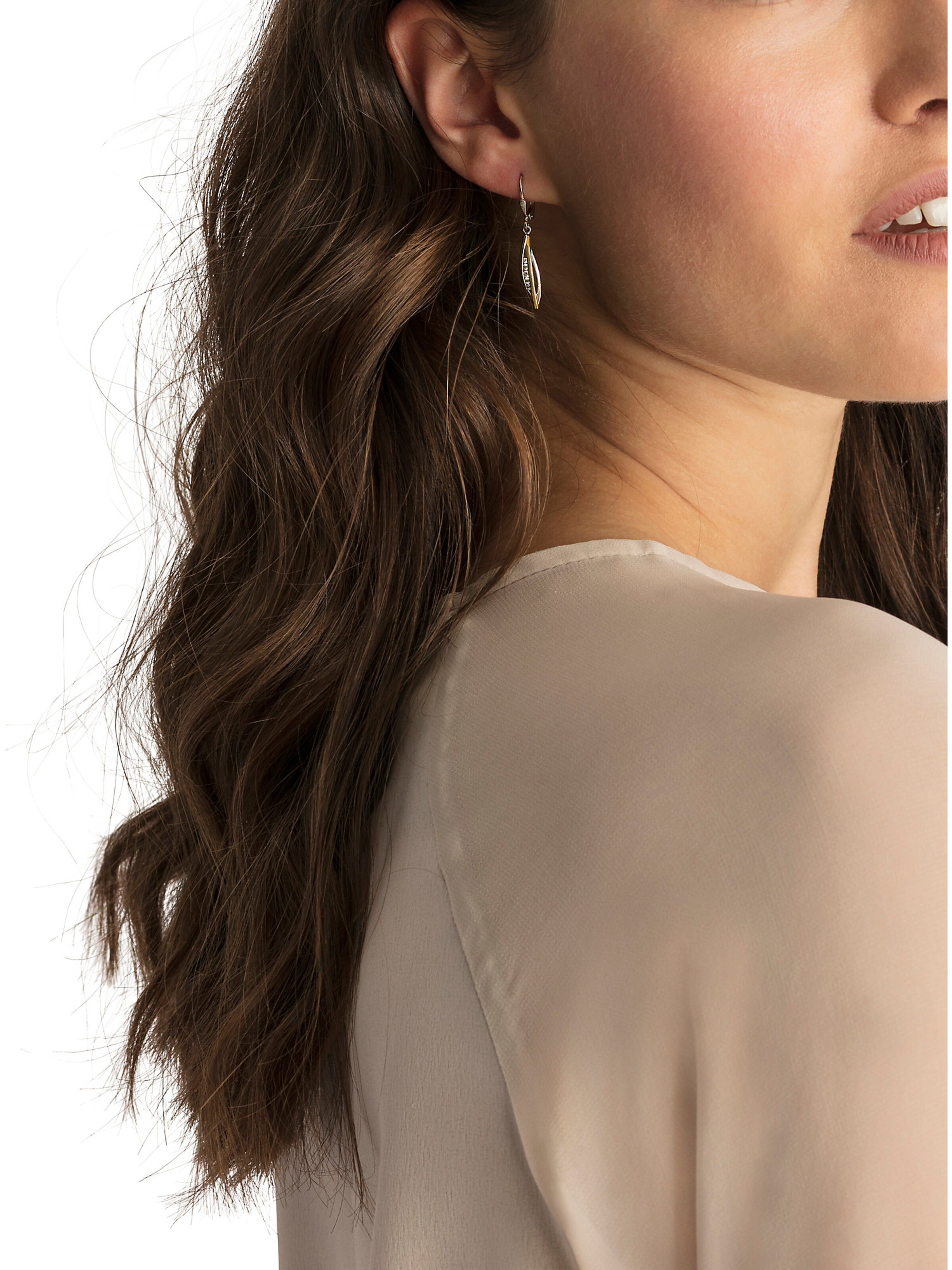 FAVS Earrings in Silver: front