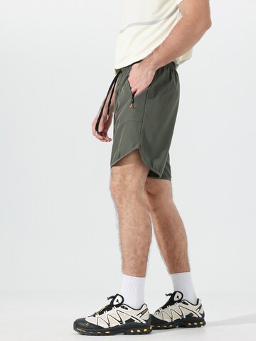YOUTHUP Loose fit Workout Pants 'KORFLEX' in Green