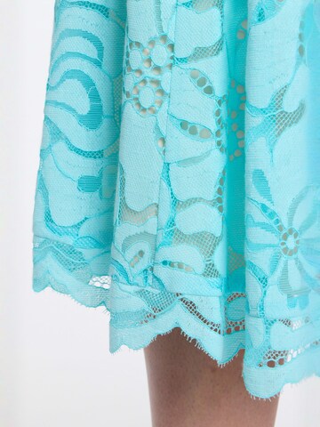 Ana Alcazar Kleid in Blau