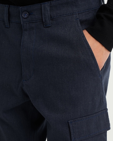 WE Fashion Tapered Cargohose in Blau