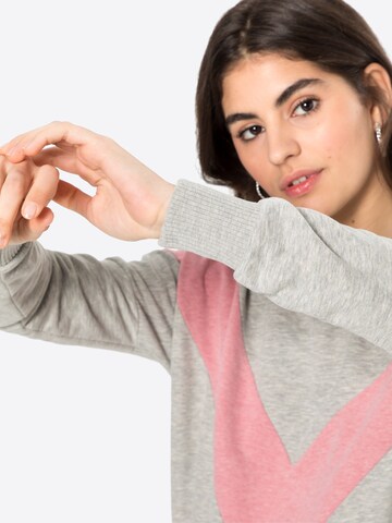 Fli Papigu Sweatshirt 'Handyvertrag anderer Name' in Grijs