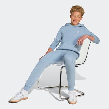 ADIDAS ORIGINALS Tapered Pants 'Trefoil Essentials' in Blue