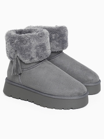 Boots 'CINNAMON' di Island Boot in grigio