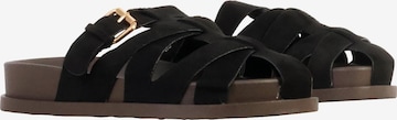 Joia Mule in Black: front