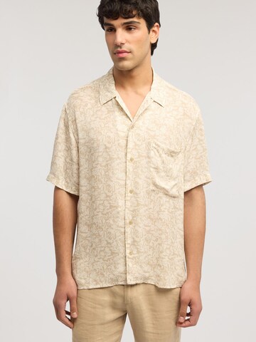 Regular fit Camicia di Trussardi in beige