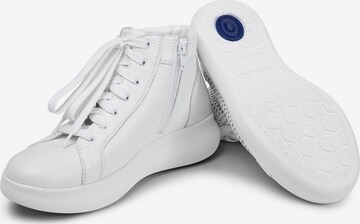 VITAFORM Sneaker in Weiß