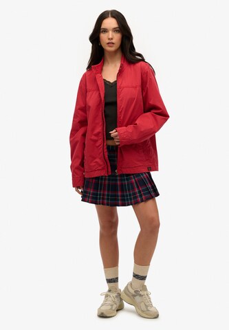 Veste mi-saison Superdry en rouge