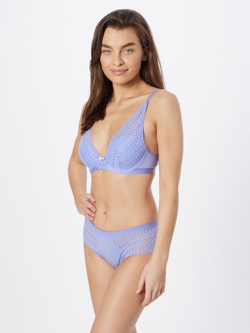 TRIUMPH Triangle Bra 'Aura' in Purple