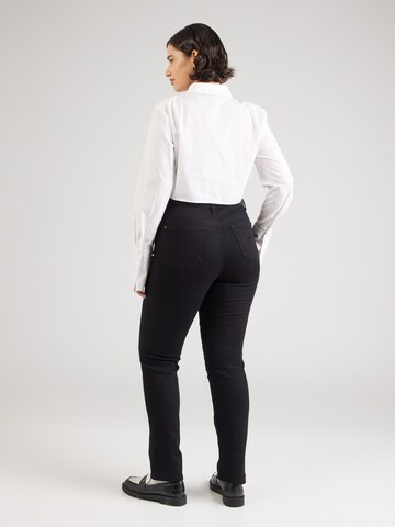 Coupe slim Jean 'CARSui' ONLY Carmakoma en noir