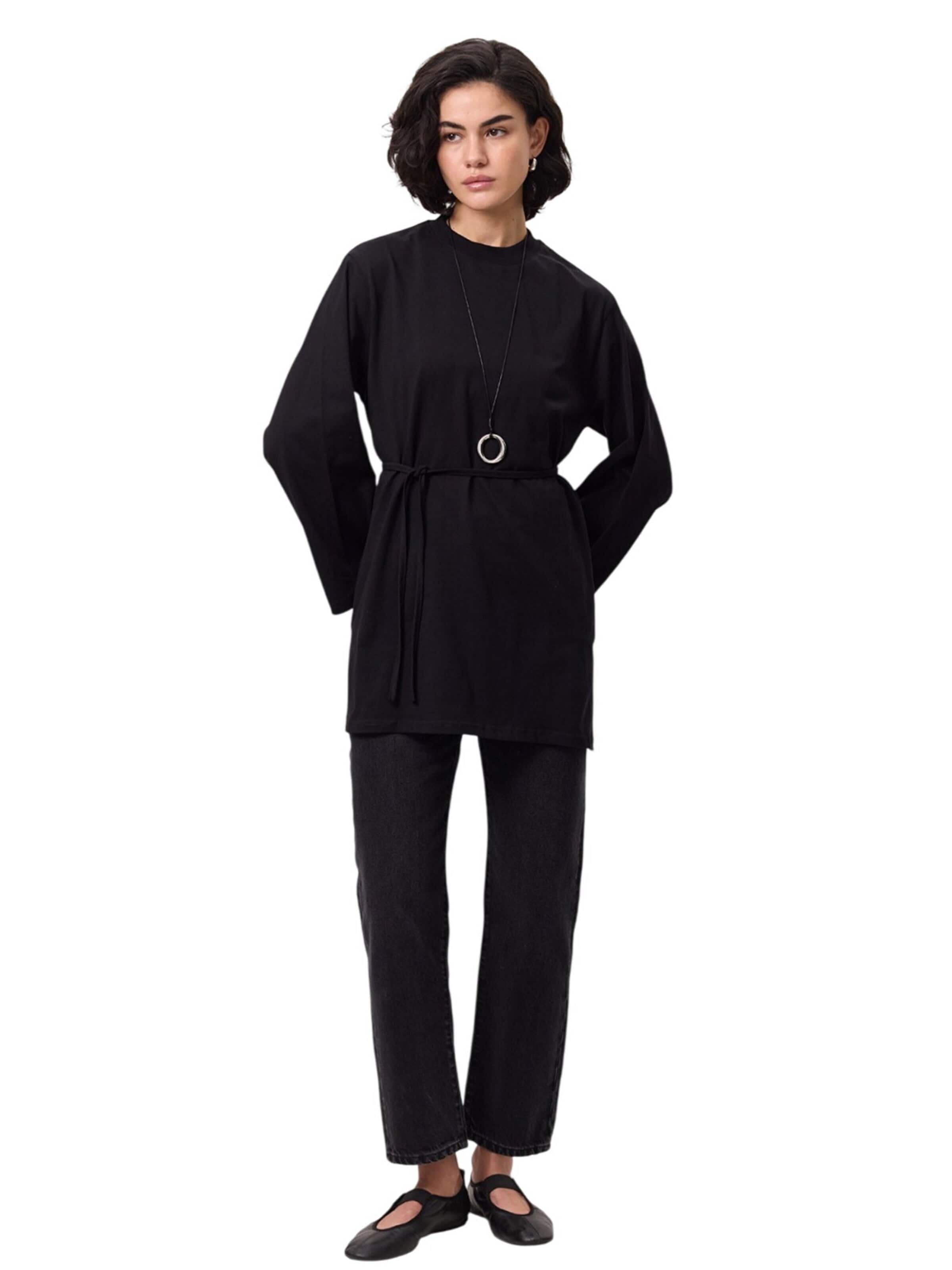 MANUKA Shirt in Zwart: voorkant