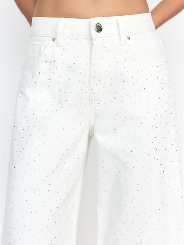 Pull&Bear Baggy Jeans in Wit