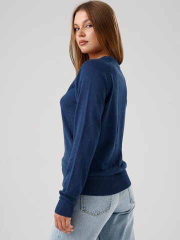 GORG Knit Cardigan in Blue