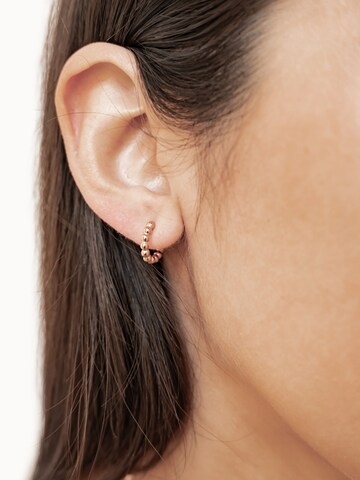 Hey Happiness Ohrringe 'Small Beaded Hoop'‌‌‌‌ in Gold
