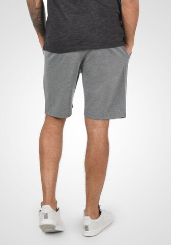 !Solid Regular Shorts 'Steven' in Grau