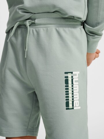 Hummel Loosefit Broek 'Tukas' in Groen