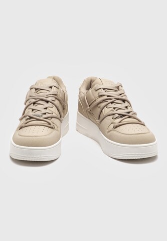 Gianni Kavanagh Sneaker in Beige
