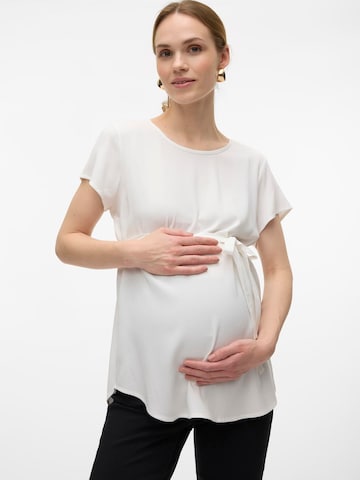 Vero Moda Maternity Μπλούζα 'BELLA' σε λευκό