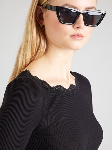 juoda rosemunde Marškinėliai 'RWBeatrice'