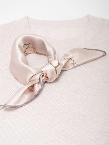 MayTree Scarf 'Magnolie' in Orange