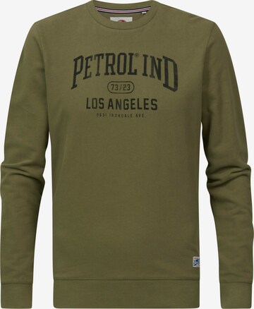 Sweat-shirt Petrol Industries en vert : devant
