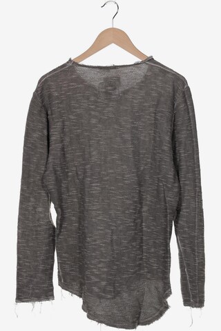 tigha Shirt in M in Grey