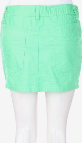H&M Skirt in M in Green