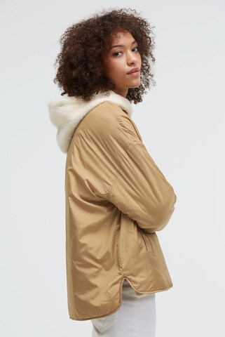 SENSES.THE LABEL Between-Season Jacket in Brown
