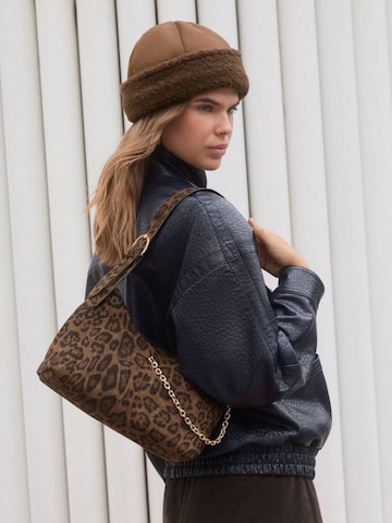 Friends Like These Schultertasche in Braun