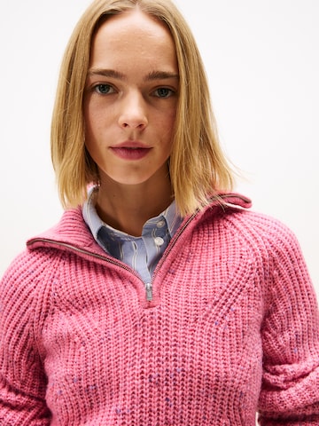 Pullover di Tommy Jeans in rosa